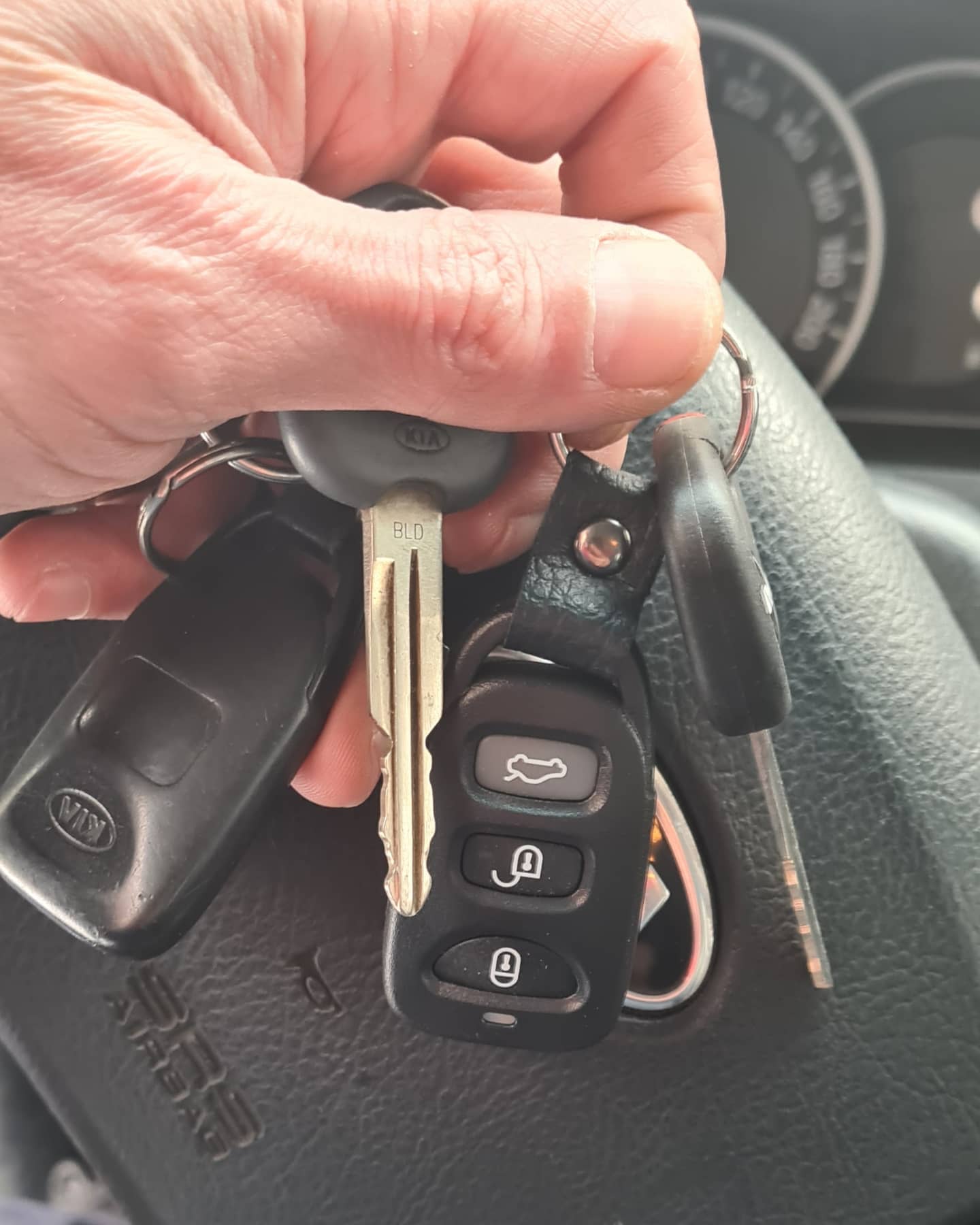 Spare car key duplication service in Chennai